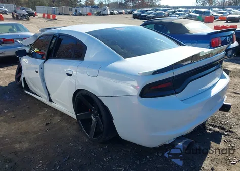 2015 Dodge Charger Se z USA, uszkodzony, nr VIN 2C3CDXBG4FH826718